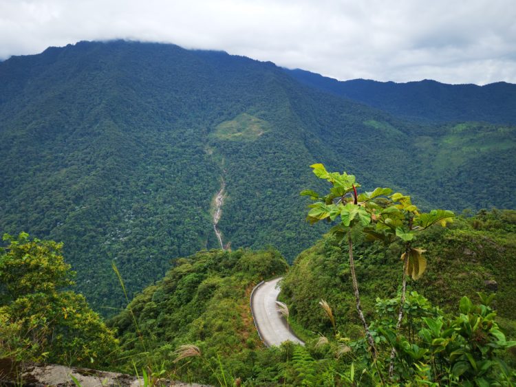 新利18苹果南美洲冒险骑行:厄瓜多尔的隐藏宝石