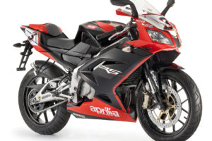 Is Aprilia preparing to build a big brother for the RS 125?