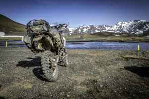 冰岛——如何与自己的摩托车